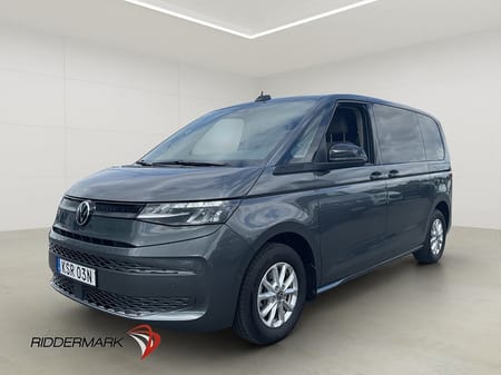 Volkswagen Multivan 6-Sits Cockpit Värmare Dragkrok CARPLAY