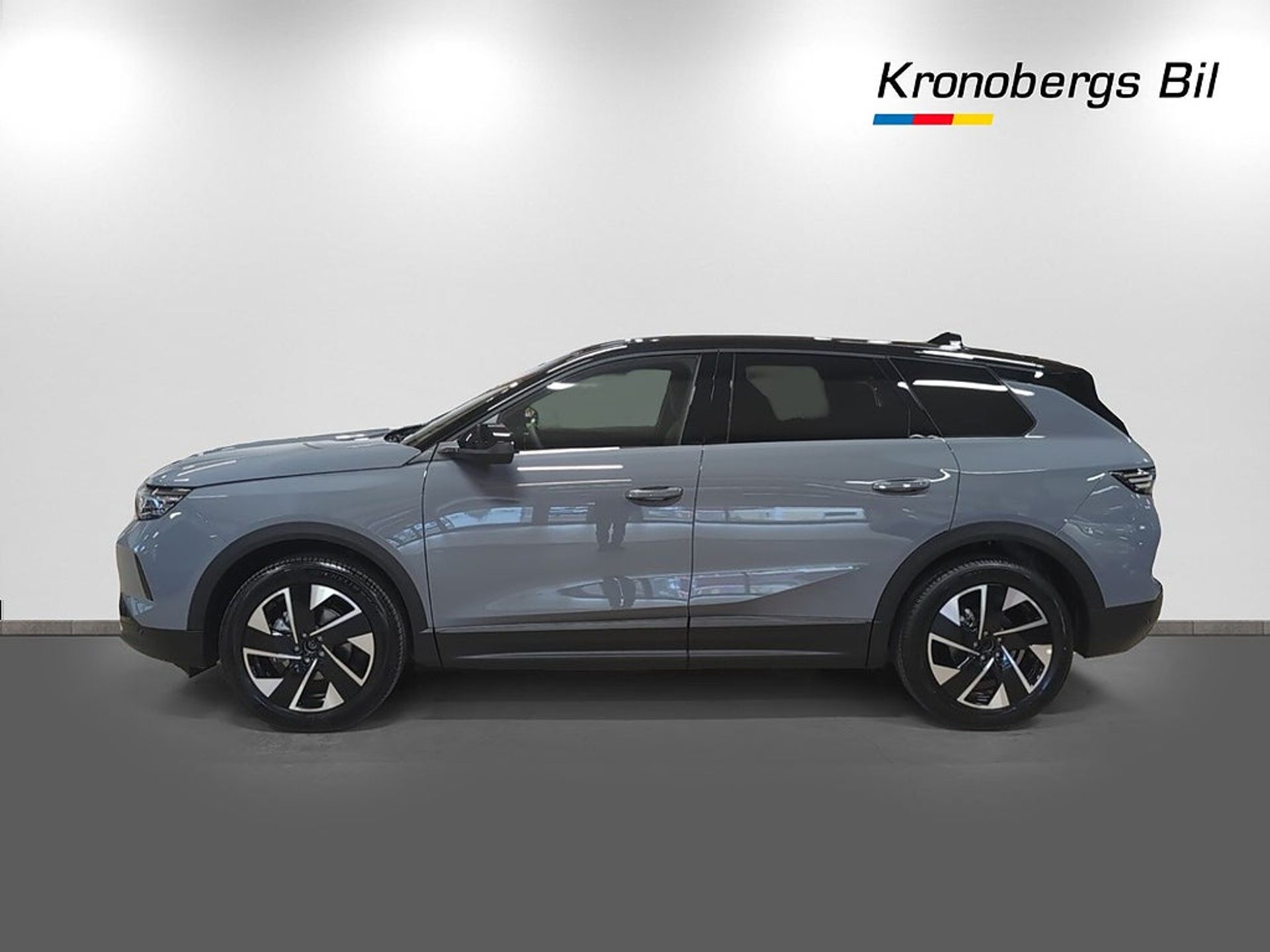 Opel Grandland GS Hybrid 145 hk Automat 2025, bild 4/10