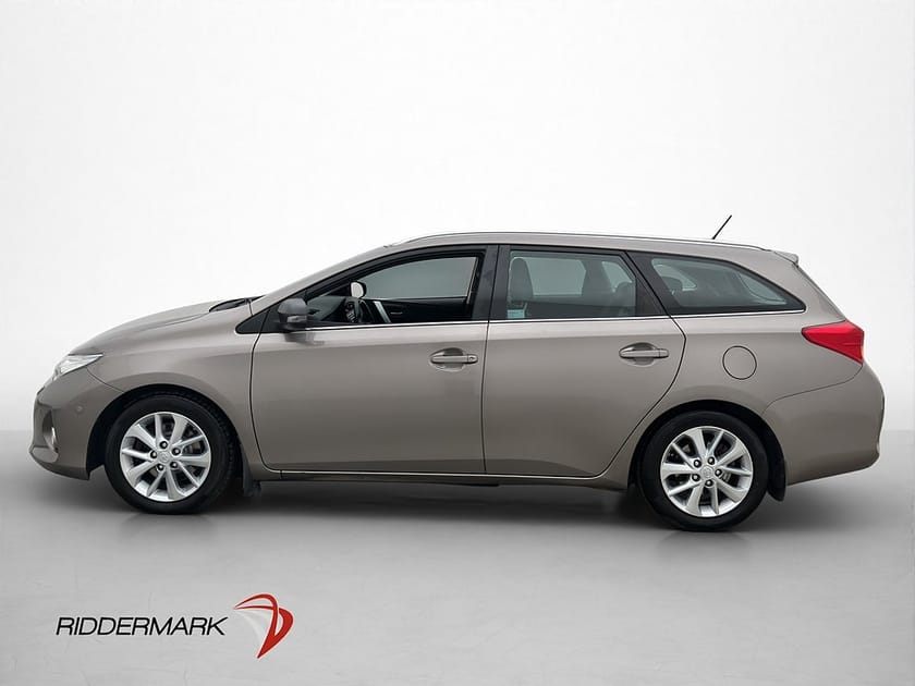 Bild 4 av Toyota Auris Touring Sports Executive Värmare Kamera Navi