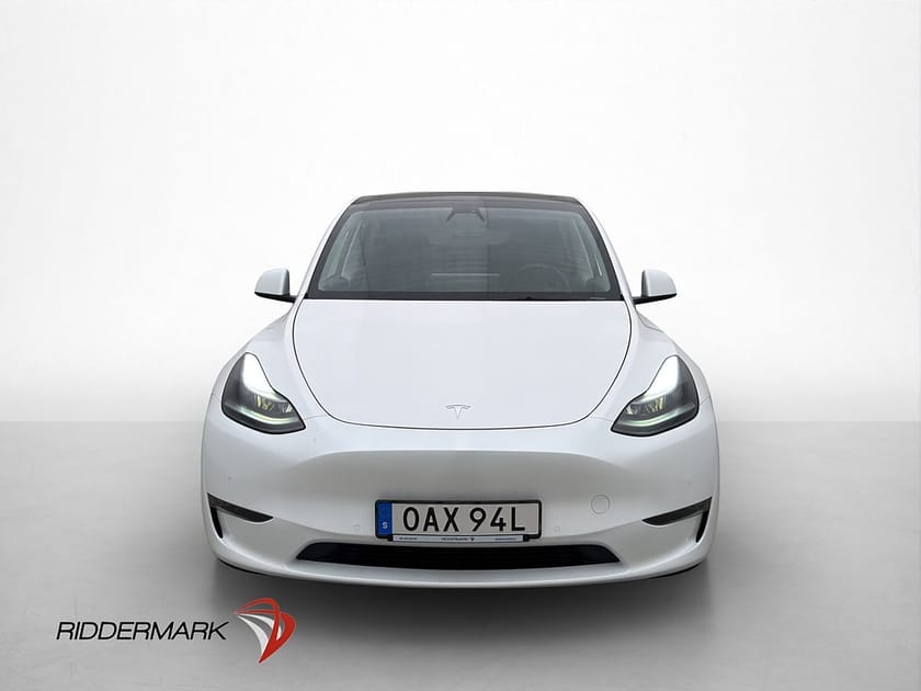 Bild 2 av Tesla Model Y Long Range AWD Autopilot Svensksåld