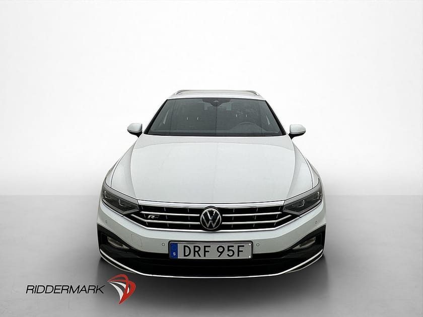 Bild 2 av Volkswagen Passat Sportscombi 2.0 TDI 4M R Line H/K Cockpit Kamera Drag