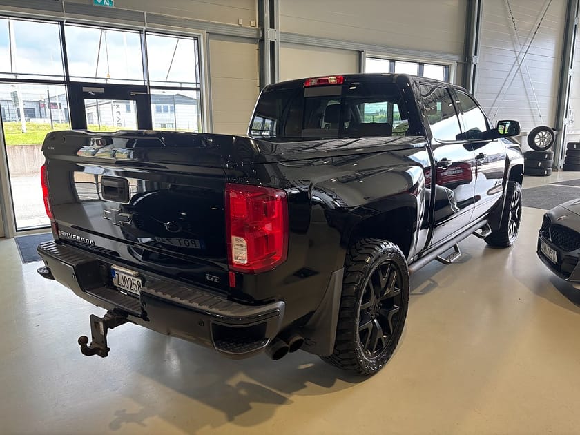 Bild 3 av Chevrolet Silverado 1500 Crew Cab 6.2 V8 E85 4WD Hydra-Matic/ Z71 /BOSE