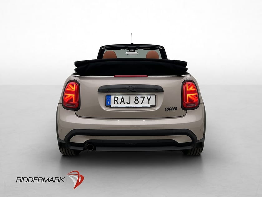 Bild 5 av MINI Cooper Convertible Cabriolet 136hk Cockpit Skinn Sensorer CarPlay