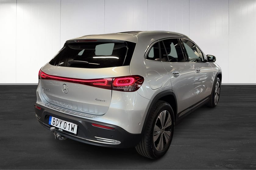 Bild 4 av Mercedes-Benz EQA 300 4MATIC