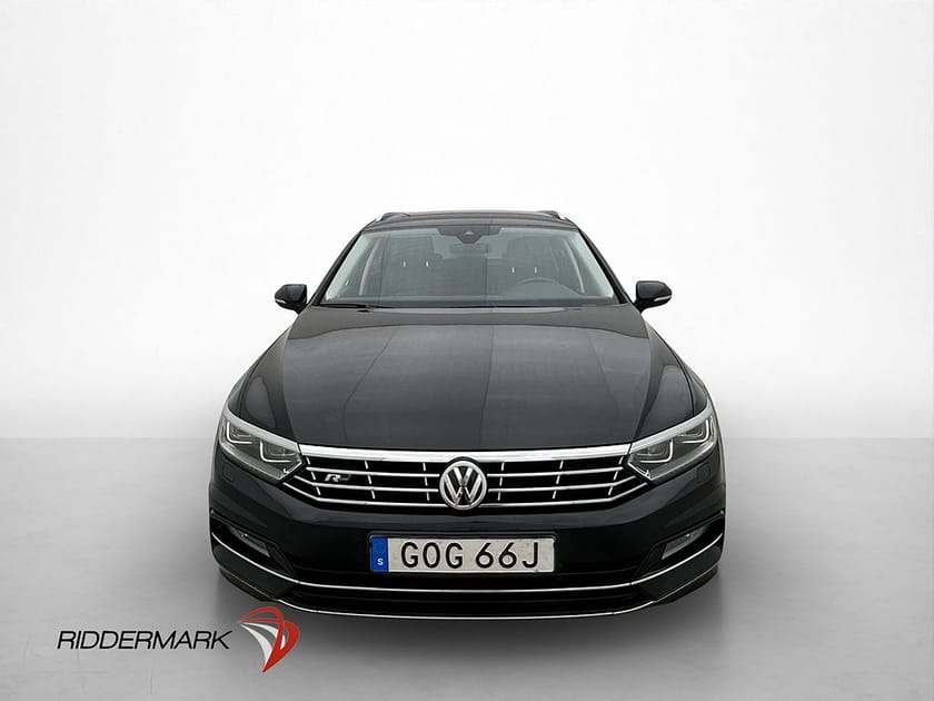 Bild 2 av Volkswagen Passat Sportscombi SC 2.0 TDI 4M R-Line Cockpit Skinn D-Värm