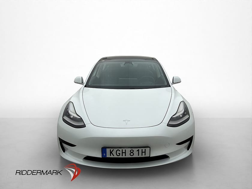 Bild 3 av Tesla Model 3 Standard Range Plus 306hk Navi Kamera Panorama