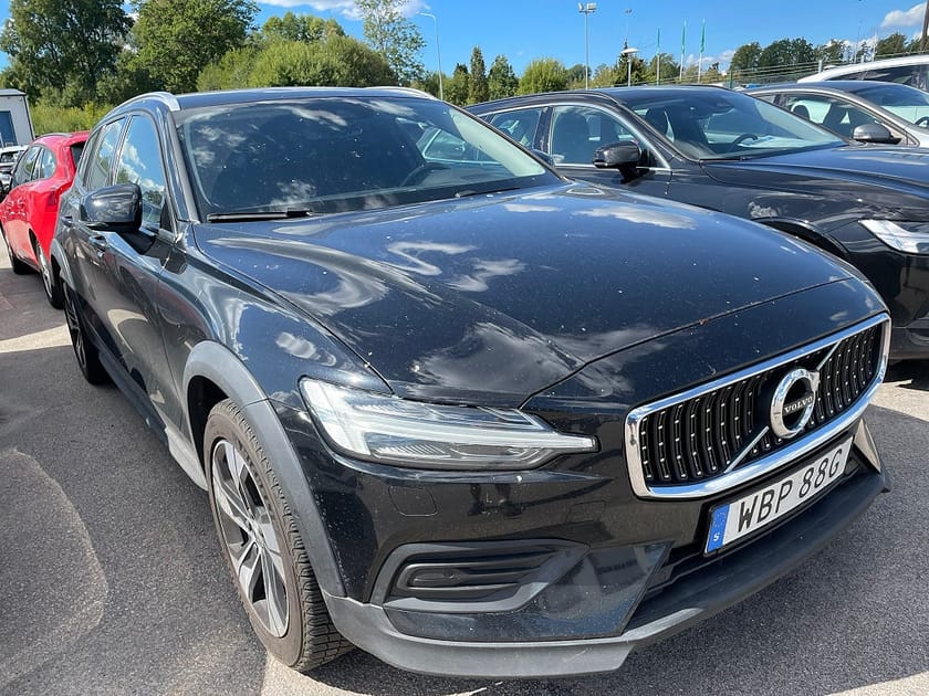 Bild 2 av Volvo V60 Cross Country D4 AWD 190HK 4x4 Advanced