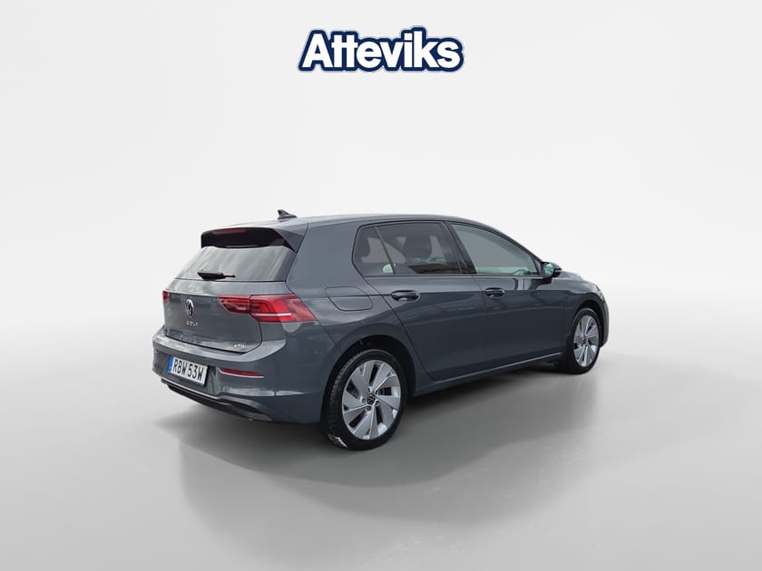 Bild 3 av Volkswagen Golf 1,5 eTSI 150 hk DSG/Aut | Parkvärmare | Backkamera