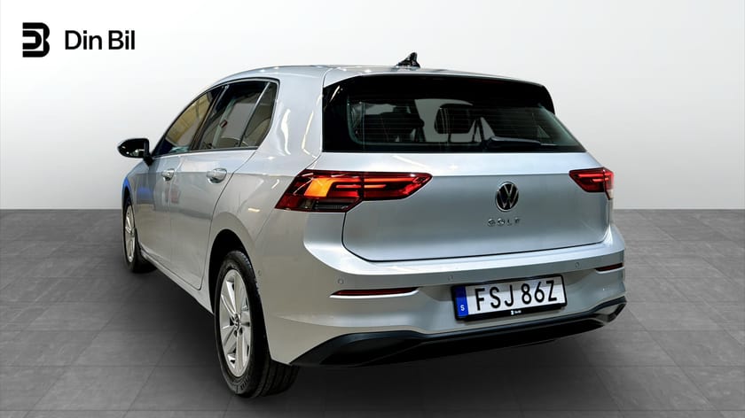Bild 3 av Volkswagen Golf TSI110 P-värmare