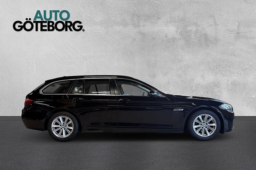 Bild 3 av BMW 520d xDrive Touring Steptronic B-Kamera Dragkrok 2-Ägare