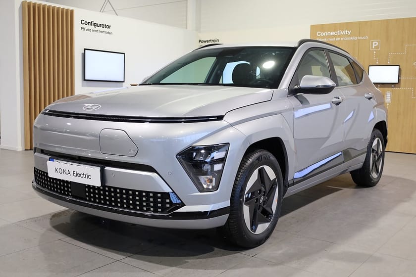 Bild 1 av Hyundai Kona Electric Long Range EV Essential - Business lease