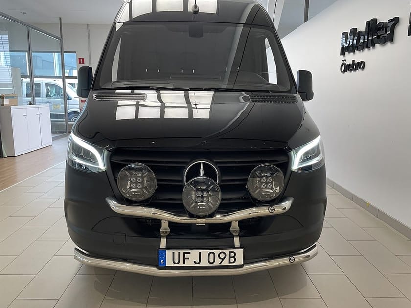 Bild 2 av Mercedes-Benz Sprinter 319 CDI Panel Van 190HK 9G-Tronic