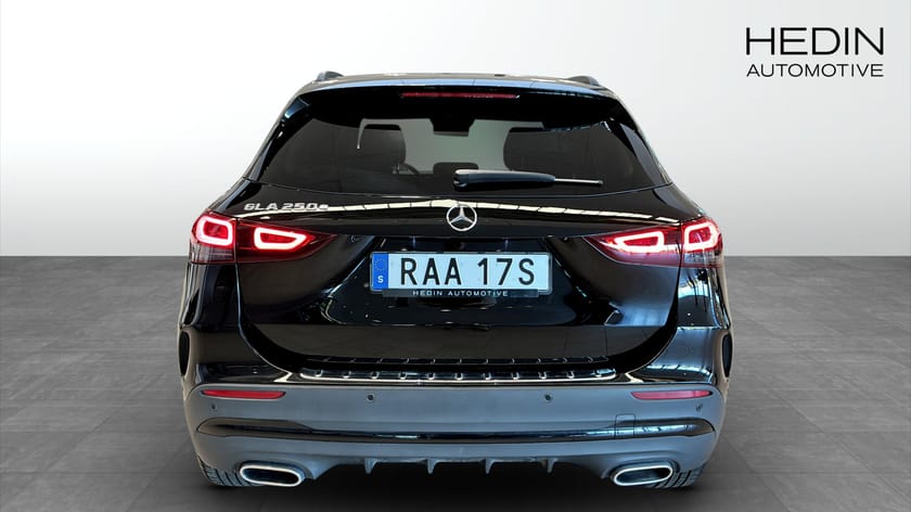 Bild 5 av Mercedes-Benz GLA 250 e 250e | AMG | Premium plus | Pano | 218hk