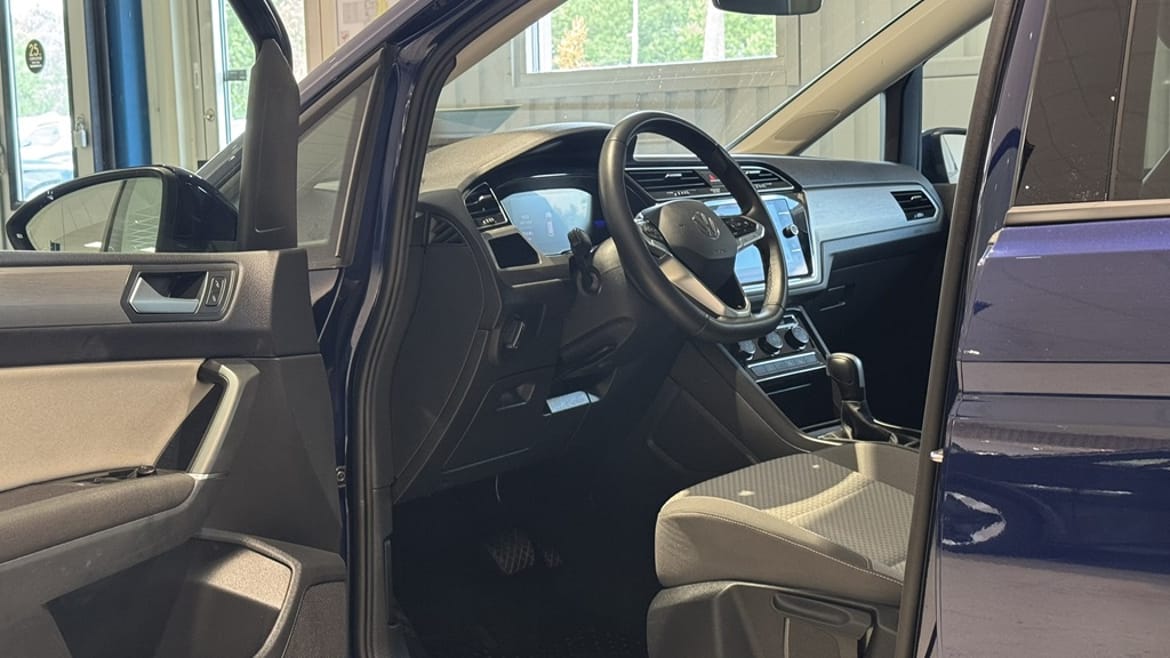 Volkswagen Volkswagen Touran — bild 7