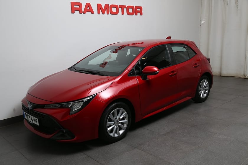 Bild 1 av Toyota Corolla Hybrid 1,8 e-CVT 140hk Active Plus Aut Navi Dragkrok