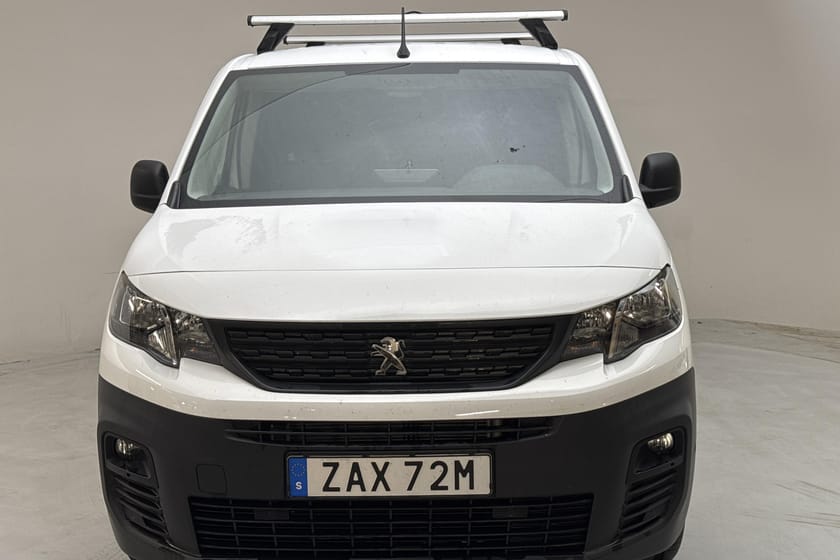 Bild 5 av Peugeot Partner Utökad Last 1.5 HDI Skåp (100hk) Verkstad Drag L2