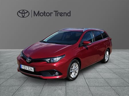 Toyota Auris Touring Sports 1,2T Dragkrok/vinterhjul