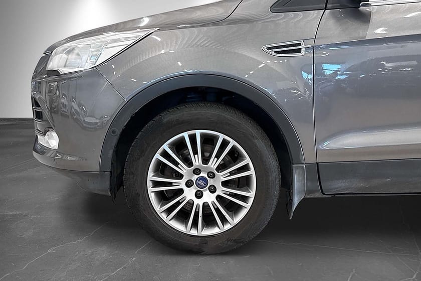 Bild 2 av Ford Kuga 2.0 TDCi 163HK AWD Powershift Titanium Drag Kam-bytt