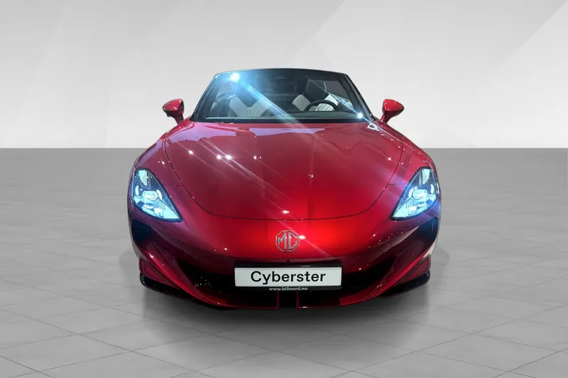MG Cyberster 77 kWh bilde 2