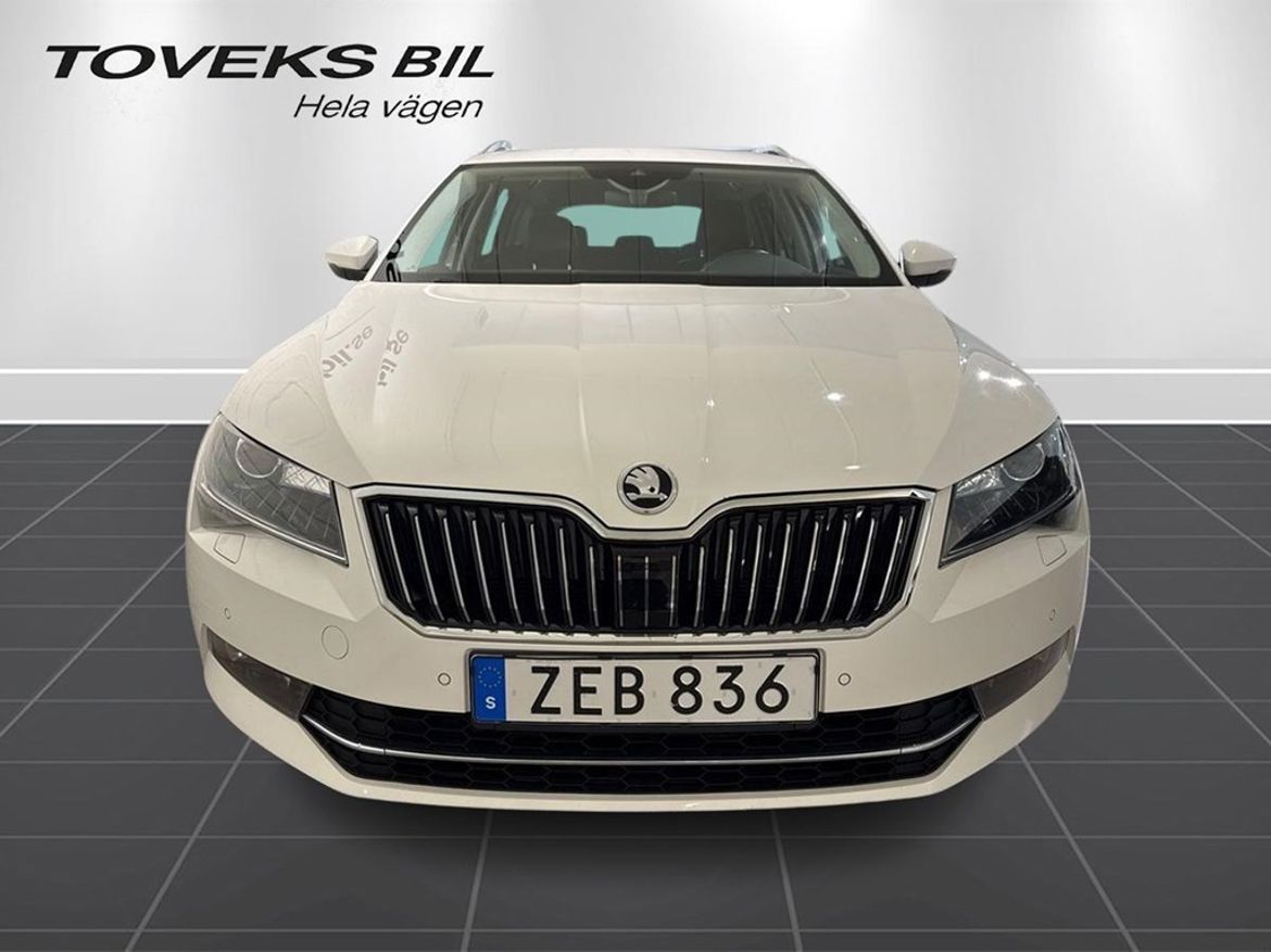 Škoda Škoda Superb Kombi — bild 5