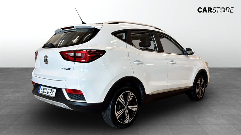 Bild 2 av MG ZS EV // LHD // 45KWH LUXURY MY21 // PANORAMA //