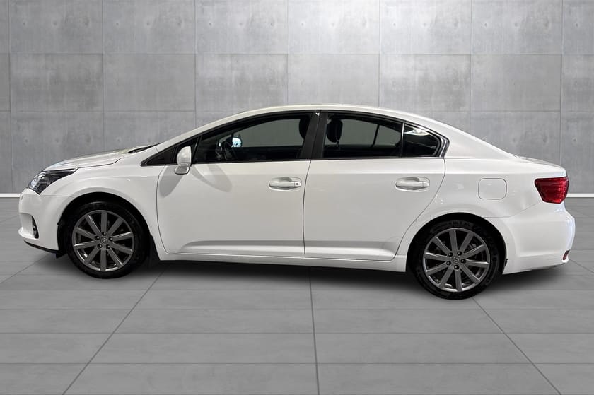 Bilde 2 av Toyota Avensis Sedan / Executive / Bensin