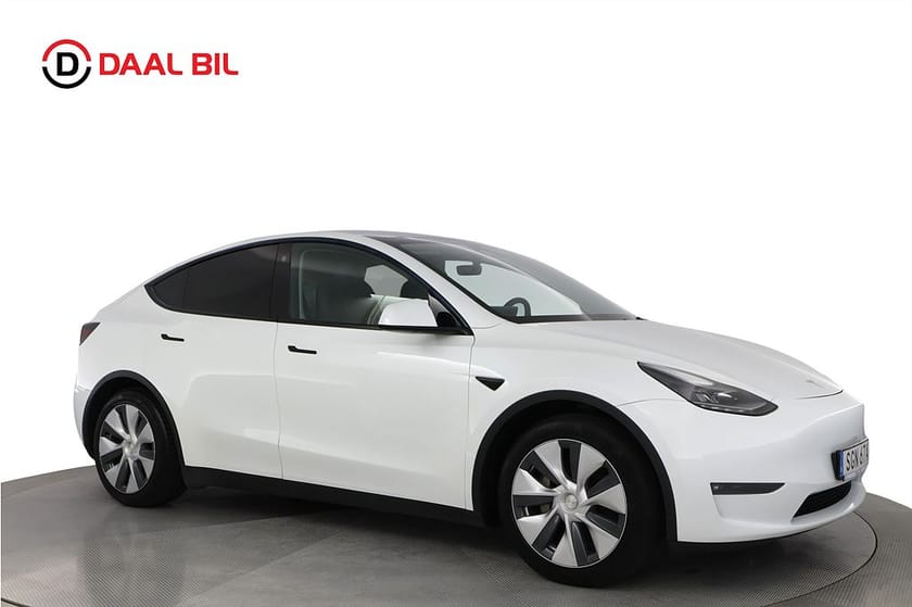 Bild 4 av Tesla Model Y Long Range AWD 514HK DRAG AUTOPILOT PANO 3D-VIEW