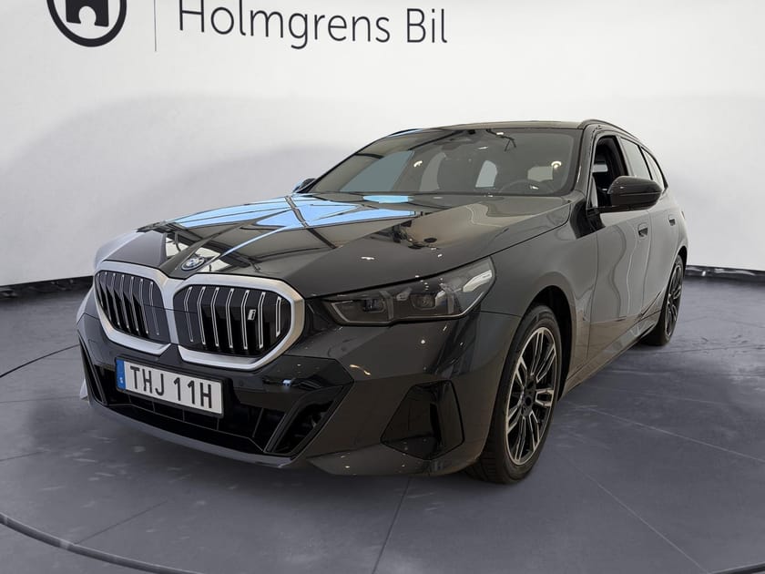 Bild 1 av BMW i5 xDrive40 Touring M Sport Active Ed Drag DA H K