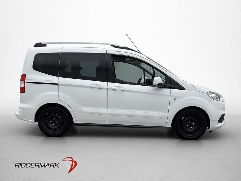 Bild 2 av Ford Tourneo Courier 1.0 EcoBoost Dragkrok PDC 5-Sits