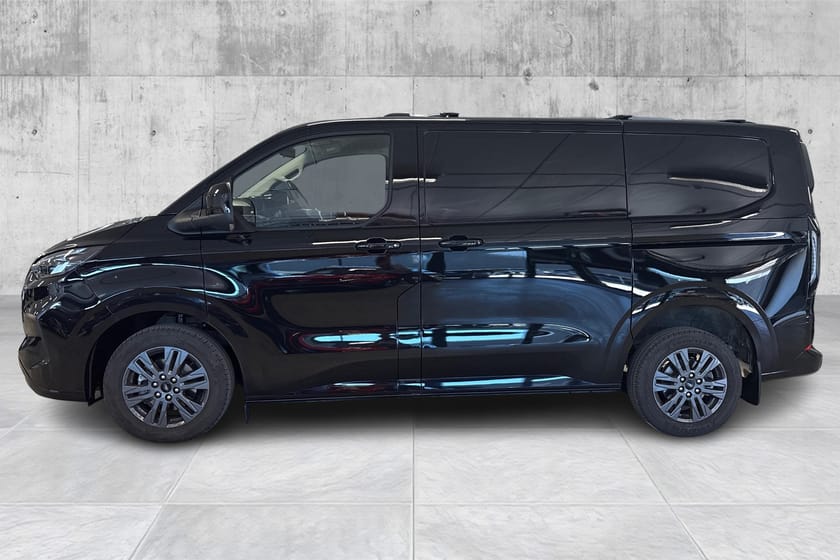 Bilde 2 av Ford Transit Custom 320 AWD / Topphengslet bakluke/ 2X Skyvedør/ Hengerfeste