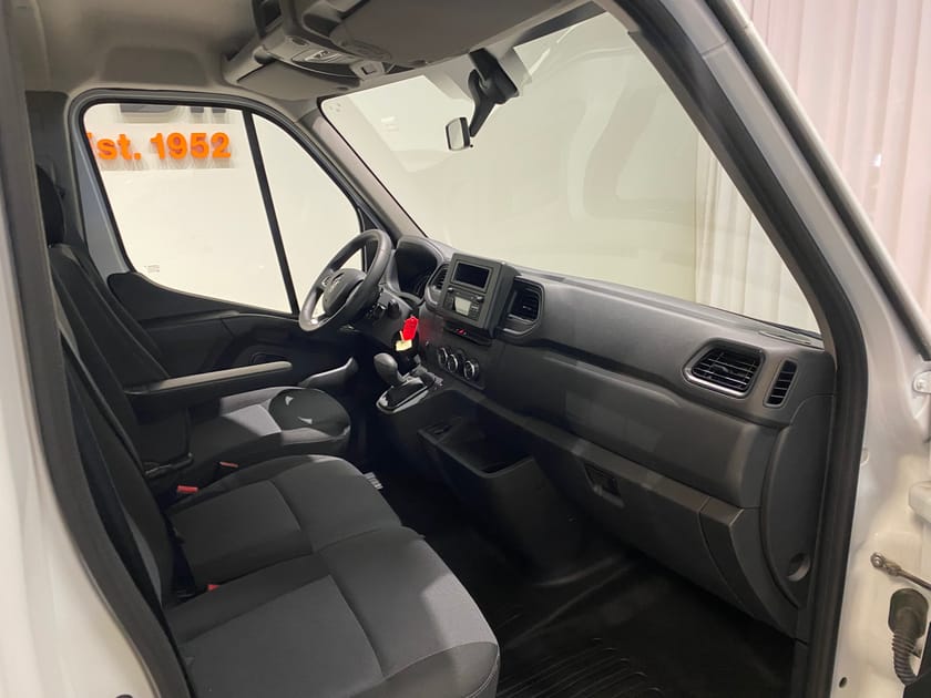Bild 2 av Renault Master Z.E. E-Tech ChEnk 57kW L3H1 3500