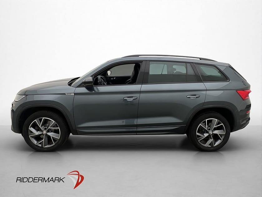 Bild 5 av Škoda Kodiaq 7-Seater Skoda TSI 4x4 Sportline 7-Sits Cockpit Canton Drag