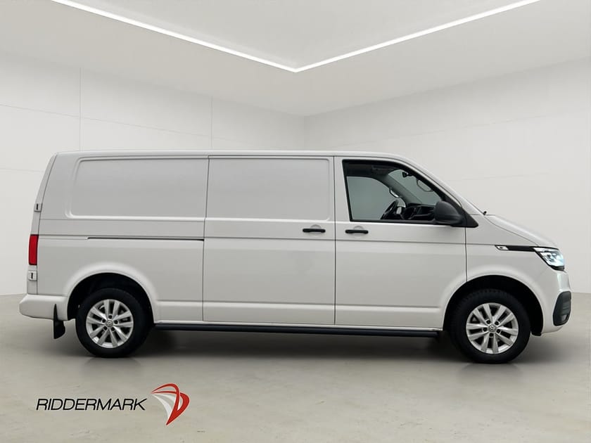 Bild 2 av Volkswagen Transporter L2 Värm LED Drag Kamera CARPLAY Moms