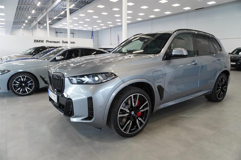 Bild 3 av BMW X5 xDrive50e M Sport Pro Comfort Plus Exclusiv Travel 22