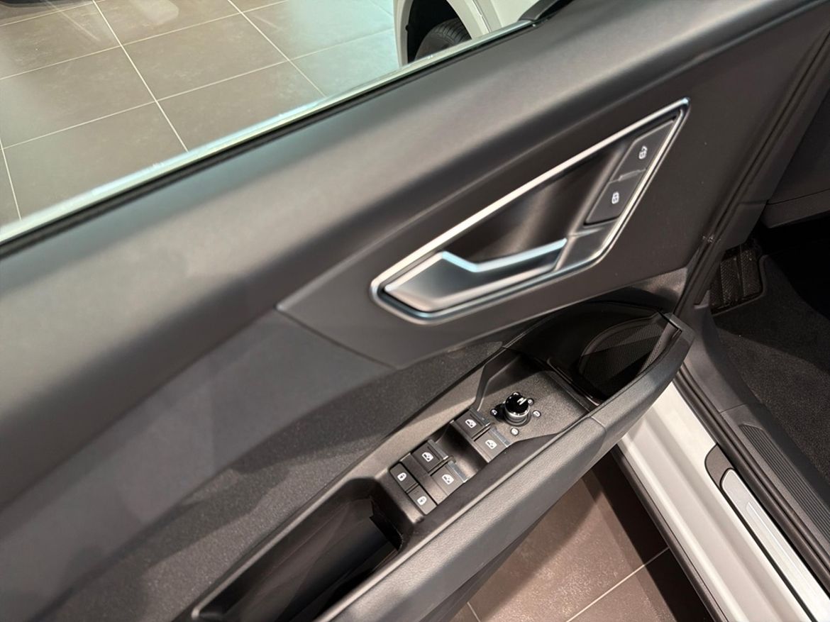Audi Audi Q4 e-tron quattro — bild 16