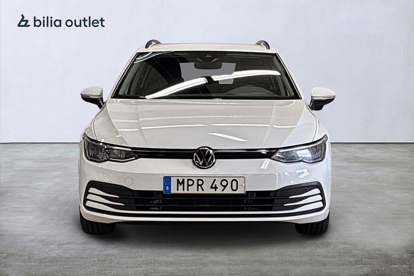 Bild 3 av Volkswagen Golf Sportscombi SC 1.5 eTSI DSG 150hk Drag Carplay Backkamera