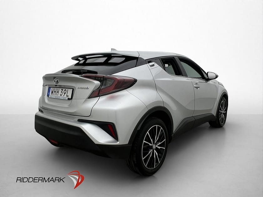 Bild 4 av Toyota C-HR Hybrid Executive 122hk B-Kamera Rattvärme BLIS