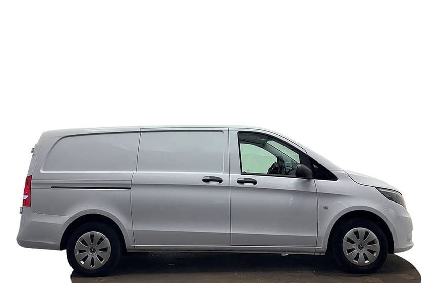 Bild 5 av Mercedes-Benz Vito 110 CDI 2.8t Drag Kamera Farth 3-sits MOMS