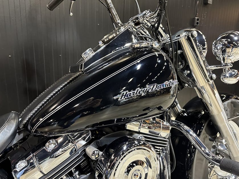 Bild 5 av Harley-Davidson Softail Deluxe