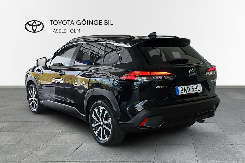 Bild 2 av Toyota Corolla Cross Hybrid AWD-i 2,0 Executive, panorama