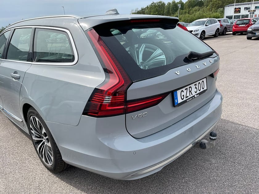 Bild 4 av Volvo V90 T6 Recharge Core Bright plug in AWD 350HK 4x4 Läder