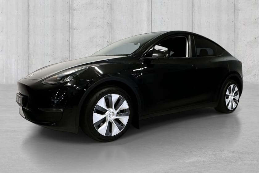 Bilde 2 av Tesla Model Y Long Range AWD LR | | Norsk | Krok | Panorama | Premium | Garanti