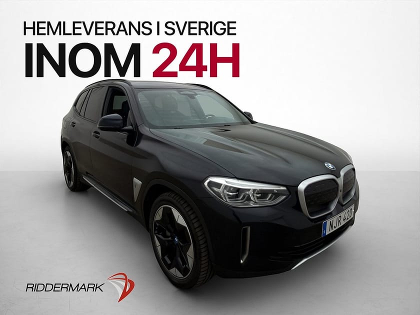 Bild 1 av BMW iX3 286hk Cockpit Pano H/K 360° HuD Skinn Drag
