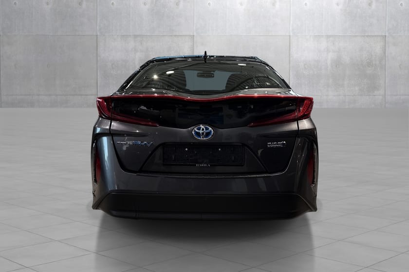 Bilde 4 av Toyota Prius Plug-in Hybrid 