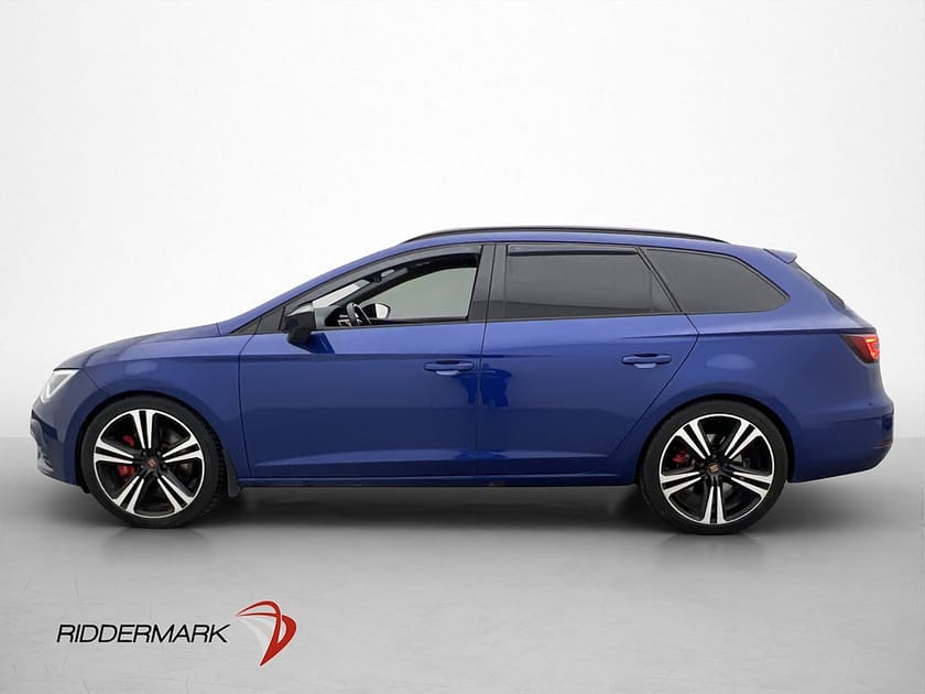 Bild 4 av SEAT León Cupra ST AWD 300hk Kamera Navi CarPlay Adapt-fart