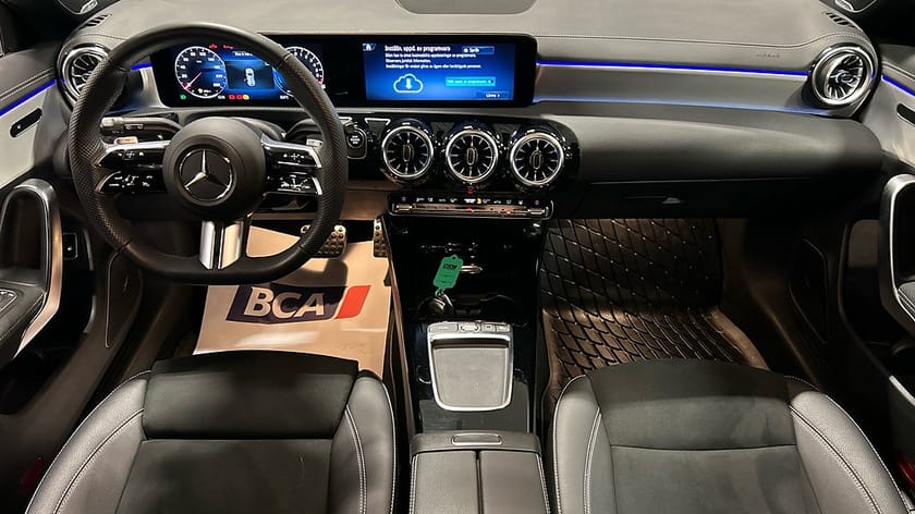 Bild 4 av Mercedes-Benz CLA 250 e Shooting Brake Brake, AMG Line, Premium, Panelbelysning