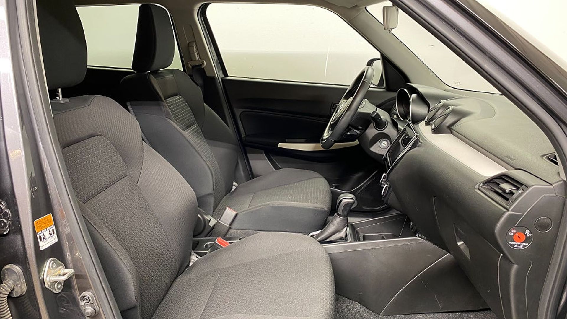 Suzuki Swift Hybrid 2023, kuva 7/10