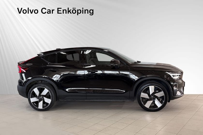 Bild 3 av Volvo C40 Recharge Twin motor Plus 20'' PANORAMA BACKKAMERA