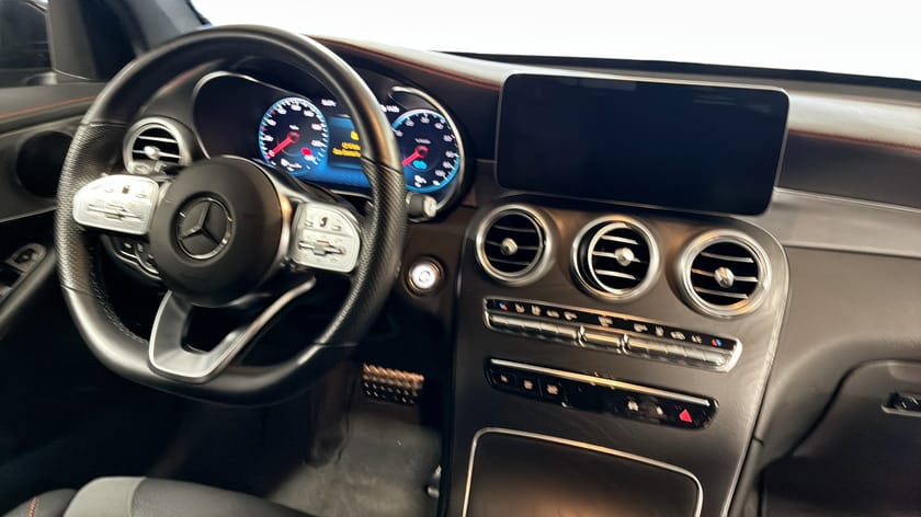 Bild 4 av Mercedes-Benz GLC 300 de 4MATIC 9G-Tronic AMG Line Krok