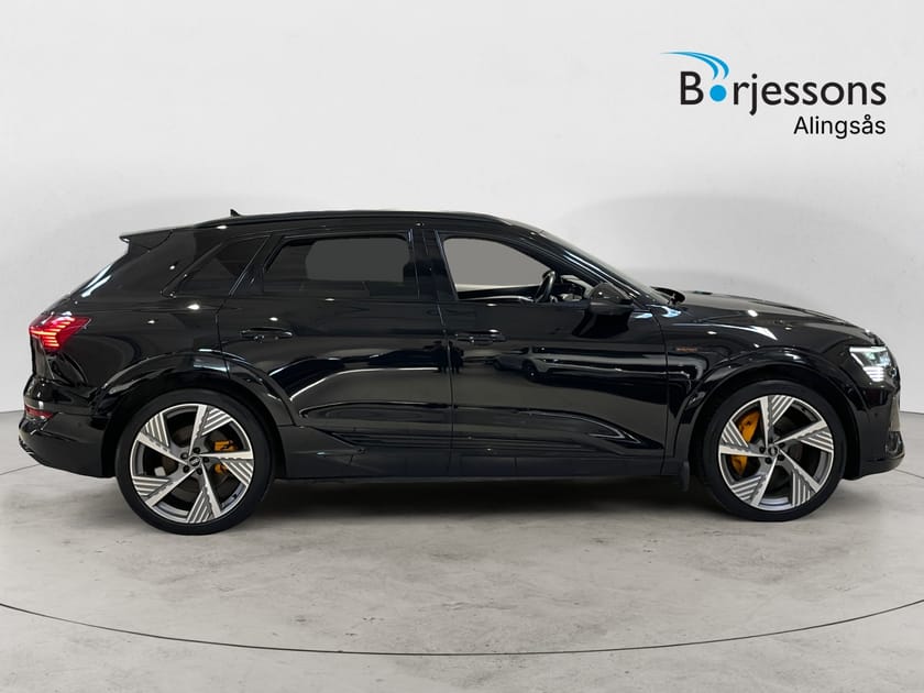 Bild 2 av Audi e-tron 55 quattro 408hk S-Line Black Edi. HuD/360/Matrix/Keyless